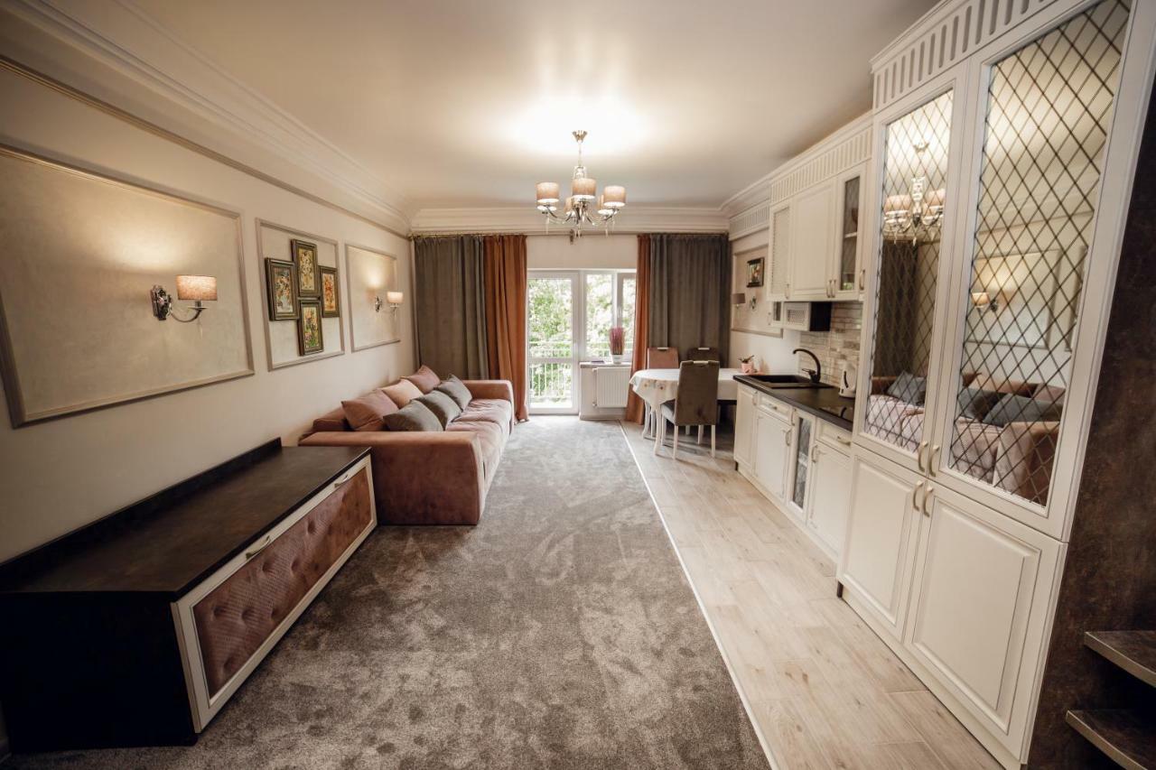 Апартаменты Luxury Lavander Polyana  Esterno foto