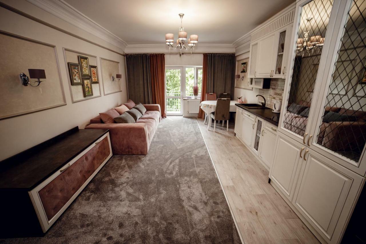 Апартаменты Luxury Lavander Polyana  Esterno foto
