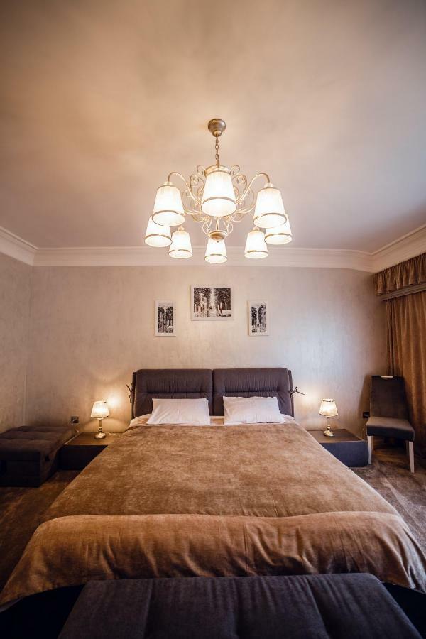 Апартаменты Luxury Lavander Polyana  Esterno foto